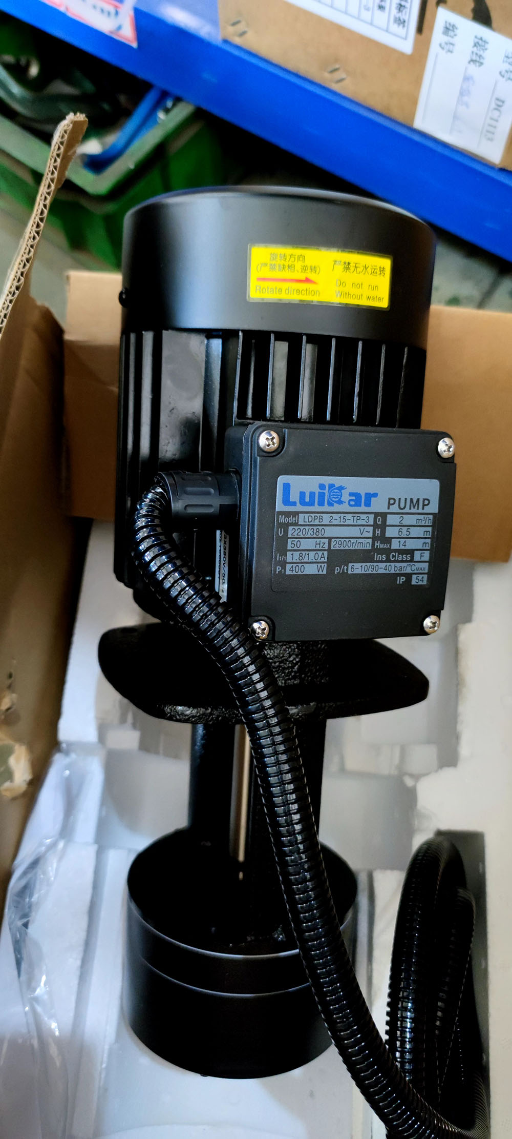 數(shù)控雕銑機(jī),模具雕銑機(jī),立式加工中心,石墨雕銑機(jī)-凱博數(shù)控 數(shù)控雕銑機(jī),模具雕銑機(jī),立式加工中心,石墨雕銑機(jī)-凱博數(shù)控